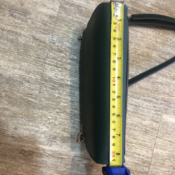 Michael Kors Forest Green Crossbody bag with detachable wristlet inside. - Picture 8 of 10